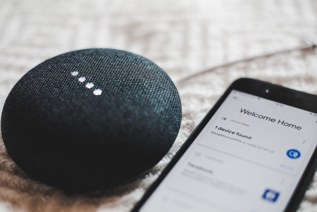 Thriving in the Age of Voice Commerce & Digital Assistants (vCommerce)